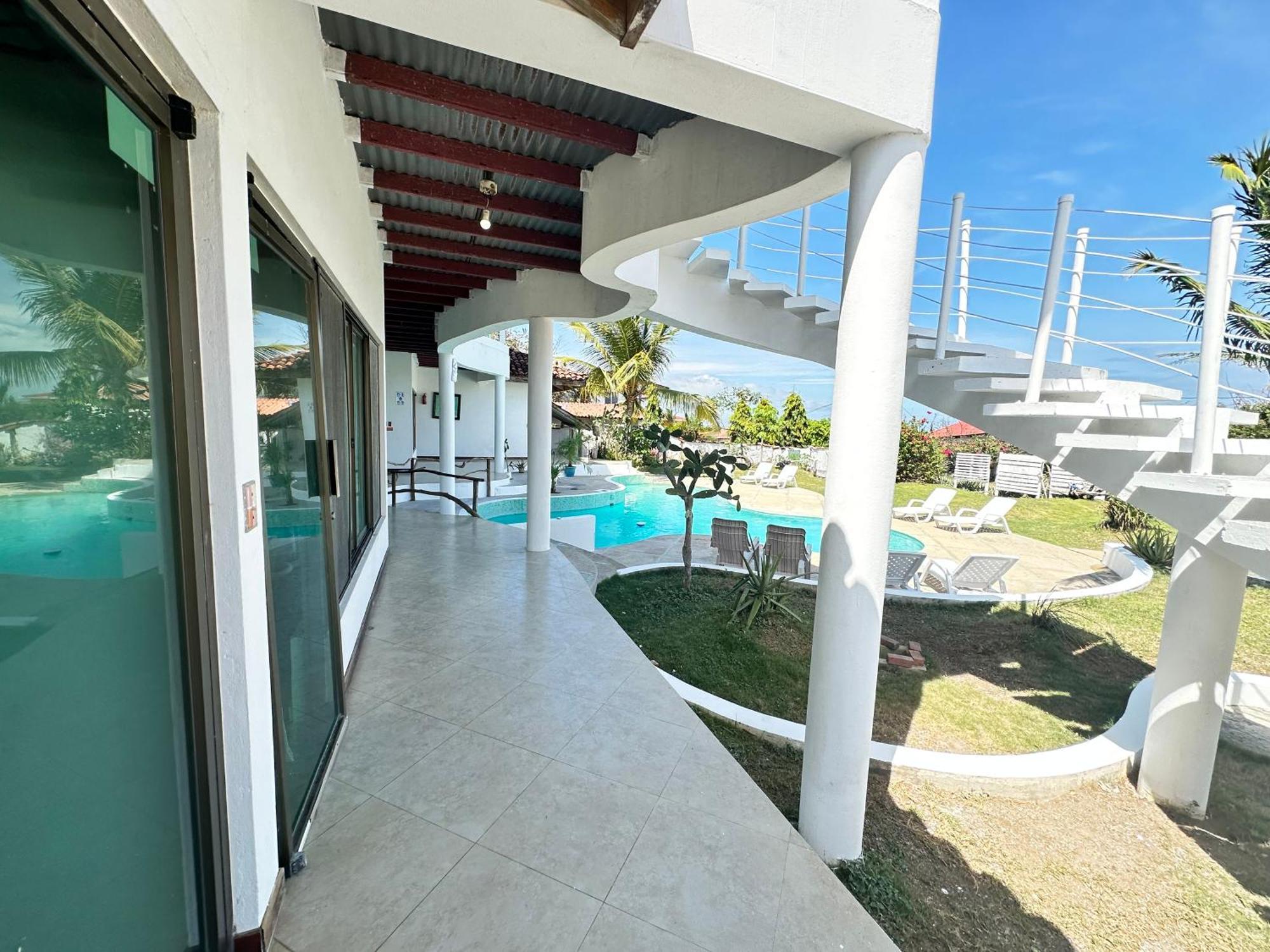 Hotel La Luna Playa El Uverito Las Tablas El Cedro  エクステリア 写真